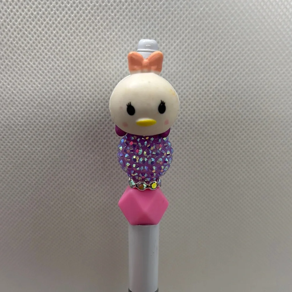 Handmade Disney Tsum Tsum Daisy Character Pen - Picture 1 of 3